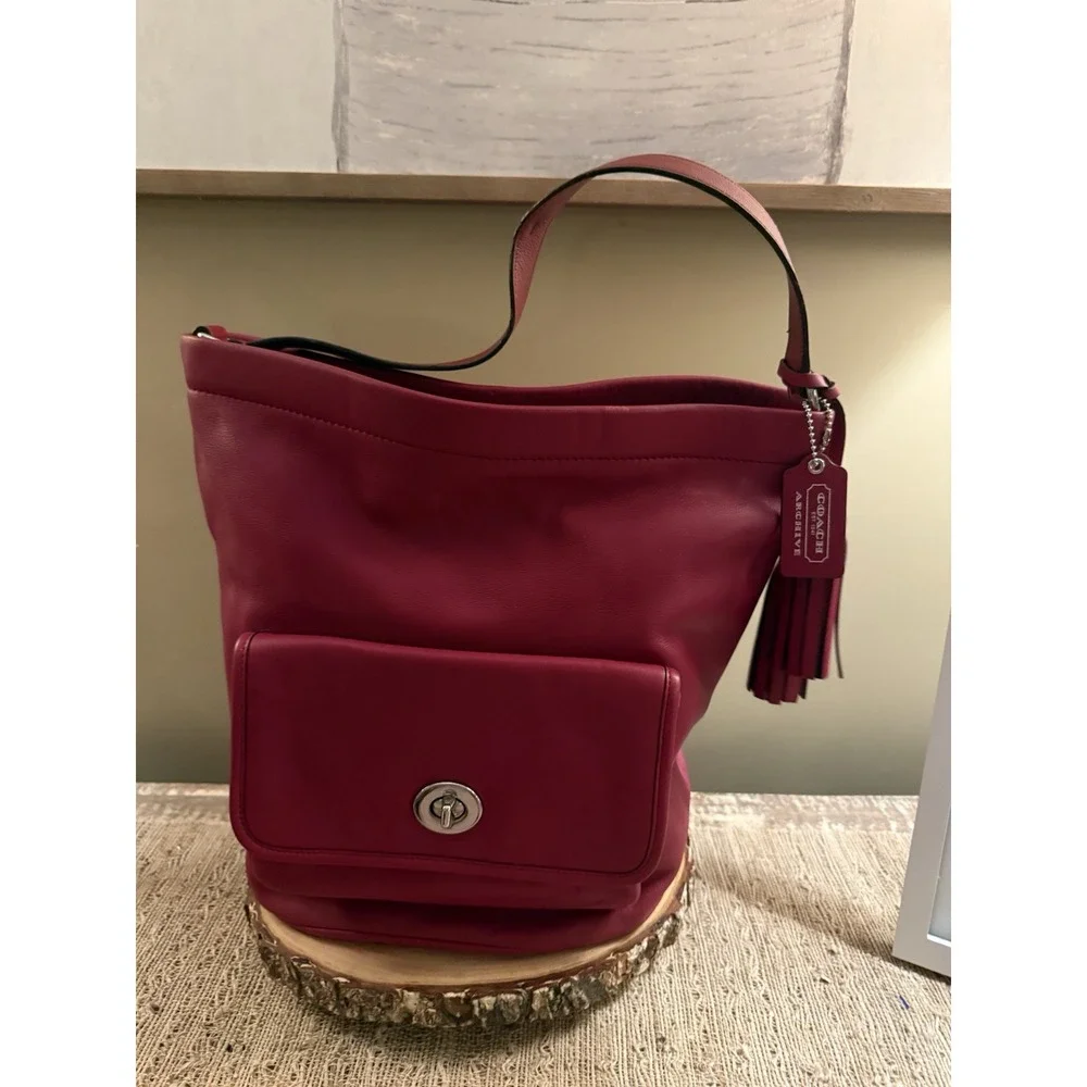 Coach Legacy Archival Red Bucket Hobo Bag Leather Turnlock Pocket G1269-21193